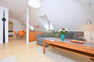 Wunderschöne, modern möblierte Dachgeschosswohnung in Stuttgart Ost – Die vollständige Adresse der Immobilie erhältst du vom Anbieter., 70186 Gaisburg, Stuttgart – Vorschaubild 1