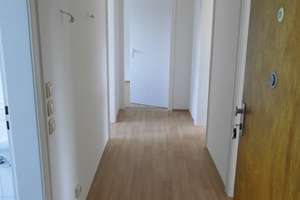 Dachgeschoss-Whg. in Essen Holsterhausen. Ruhige und dennoch zentrale Lage! – Nieberdingstraße 41, 45147 Holsterhausen, Essen – Vorschaubild 7