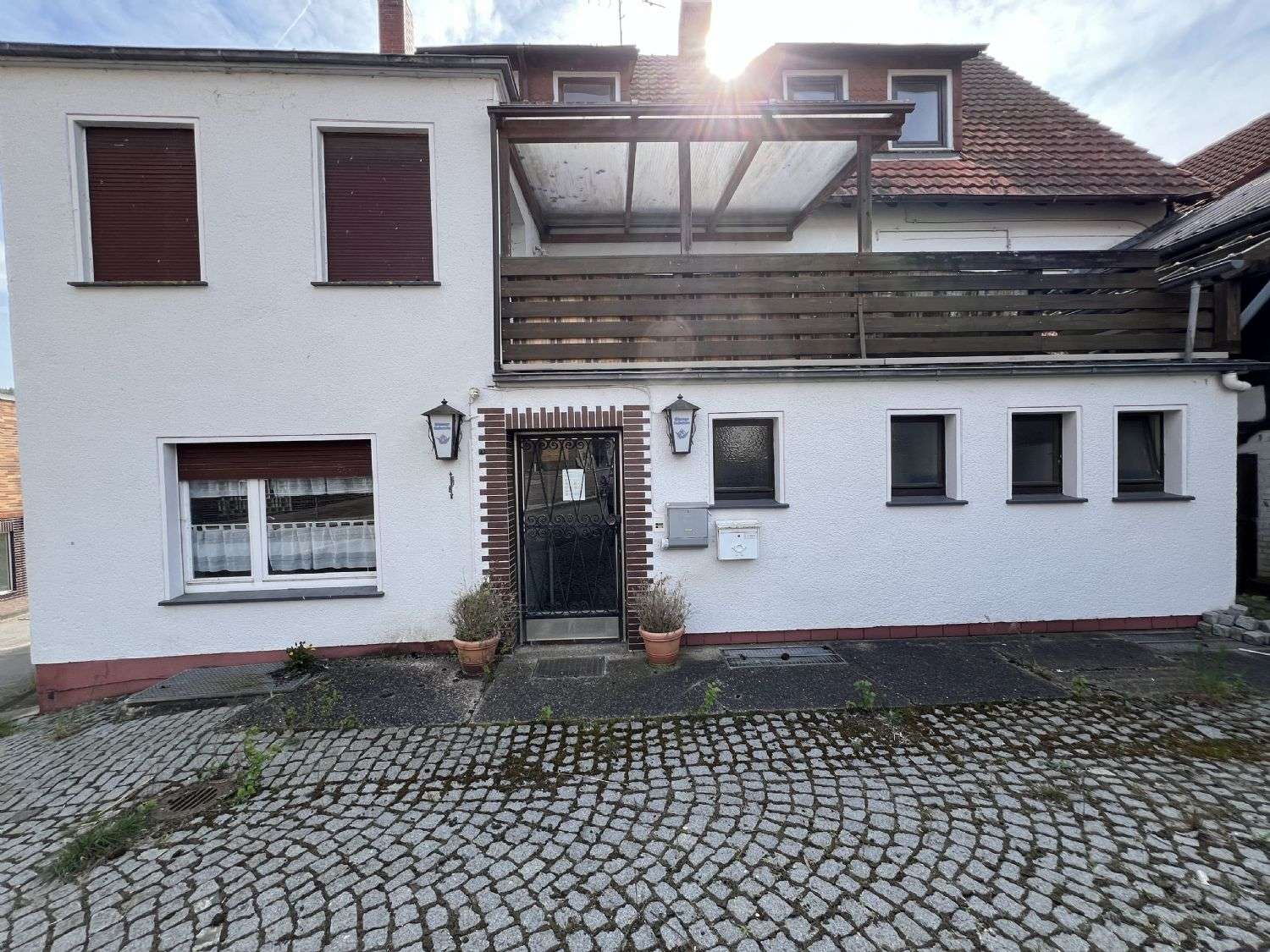 Renovierungsbedürftiges Großes Wohn und Geschäftshaus mit Garten und Stallungen, Werra Meißner Kreis – Bild 4