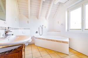 BRUMANI | Modernes Einfamilienhaus mit hochwertigem Anbau, Doppelgarage und Pool in Buggingen – Die vollständige Adresse der Immobilie erhältst du vom Anbieter., 79426 Buggingen – Vorschaubild 22