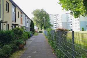Großzügige 6-Zimmer Wohnung mit Balkon und Gartenmitbenutzung, grüne Wohnlage, kleine WEG – Köln – Vorschaubild 19