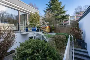 KÖLN-WEIDEN * Topp gepflegter Atrium-Bungalow mit versetzten Ebenen * Garage * 2 Bäder – Köln – Vorschaubild 28