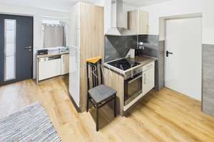 Modernisiertes Zweifamilienhaus mit potentieller Einliegerwohnung – Die vollständige Adresse der Immobilie erhältst du vom Anbieter., 72770 Ohmenhausen, Reutlingen – Vorschaubild 9