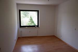 Helle 3-Zimmer-Terrassenwohnung mit Blick ins Grüne – Rathelbeckstraße 337, 40627 Unterbach, Düsseldorf – Vorschaubild 5