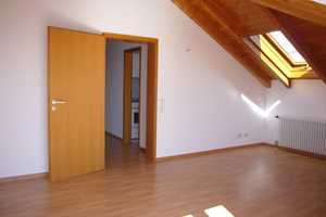 2-Zimmer-Studiowohnung am Fuße des Georgenberges in Reutlingen – Payerstraße  47, 72764 Reutlingen (Kreis) – Vorschaubild 2