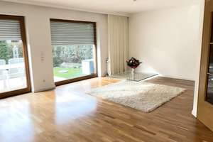 Sonnige Doppelhaushälfte für anspruchsvolles Wohnen – Die vollständige Adresse der Immobilie erhältst du vom Anbieter., 12623 Mahlsdorf, Berlin – Vorschaubild 2