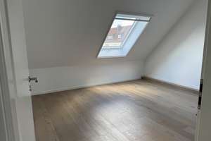 Provisionsfreie Dachgeschosswohnung mit Südbalkon, Klimaanlage & Stellplatz - barrierefrei! – 51063 Mülheim (Ortsteil), Köln – Vorschaubild 10