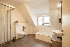 Neubau-Reihenendhaus 
in ruhiger und begehrter Wohnlage – Tannenallee 48 b, 22844 Norderstedt – Vorschaubild 17
