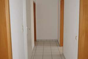 SCHÖNE 3 Zi. EG-WOHNUNG IN ESSEN HOLSTERHAUSEN MIT GARTENMITBENUTZUNG – Die vollständige Adresse der Immobilie erhältst du vom Anbieter., 45147 Frohnhausen, Essen – Vorschaubild 12