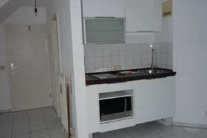  1-Zimmer Dachgeschosswohnung Nähe Uni Hohenheim