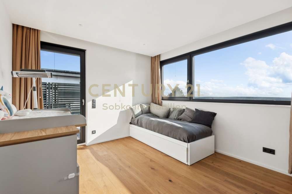 Immobilie in Zornheim - Elegantes Wohnen mit Weitblick & Top-Ausstattung! 6-Zimmer-Traum in familienfreundlicher Lage! - Bild 0