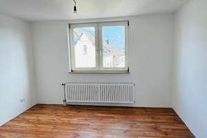 Familien aufgepasst: Helle Maisonette Wohnung in Hassels! – Hasselsstraße 109, 40599 Hassels, Düsseldorf – Vorschaubild 12