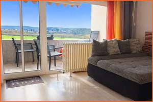 Sehr schön gelegene, dzt. vermietete 4 Zimmer-Wohnung mit Aussichtsbalkon. – 55583 Bad Münster am Stein-Ebernburg – Vorschaubild 3
