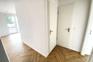 Kompakt & modern: 2-Zimmer-Wohnung mit Balkon und Fußbodenheizung – Florian-Geyer-Straße 111y, 12489 Adlershof, Berlin – Vorschaubild 2