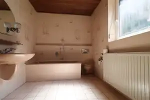 Burglesum / Familienfreundlicher Bungalow in attraktiver Lage mit viel Potenzial – Bremen – Vorschaubild 8