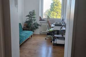 Helle 4-Zimmer-Wohnung mit Loggia ideal in Bochum – Die vollständige Adresse der Immobilie erhältst du vom Anbieter., 44799 Wiemelhausen, Bochum – Vorschaubild 8