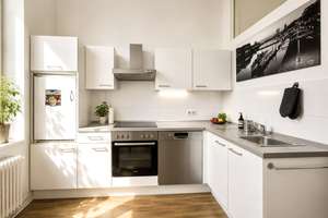 BEL ÉTAGE WOHNUNG IN BEEINDRUCKENDER GRÜNDERZEITVILLA – Die vollständige Adresse der Immobilie erhältst du vom Anbieter., 28203 Steintor, Bremen – Vorschaubild 9