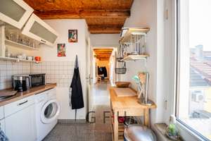 -Über den Dächern von Düsseldorf- Traumhafte Altbauwohnung zzgl. 28 m² Spitzboden – Die vollständige Adresse der Immobilie erhältst du vom Anbieter., 40215 Friedrichstadt, Düsseldorf – Vorschaubild 23