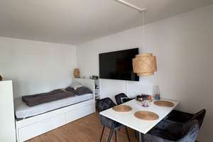 Gemütliche 1 Zimmer Wohnung mit Balkon und Einbauküche – Boschetsrieder Straße 51, 81379 Obersendling, München – Vorschaubild 1