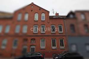 C21 Immovision: Käuferprovisionsfreies und sanierungsbedürftiges MFH – Die vollständige Adresse der Immobilie erhältst du vom Anbieter., 31134 Stadtmitte / Neustadt, Hildesheim – Vorschaubild 2