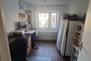 Von Privat_Schöne freie, modernisierte 2,5 - Zimmer ETW – Bothwellstraße 2, 24143 Gaarden-Ost, Kiel – Vorschaubild 4
