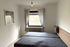 Attraktives MRH zur Renovierung mit Vollkeller, Süd- West Terrasse und Garage in gefragter Ortslage  – Die vollständige Adresse der Immobilie erhältst du vom Anbieter., 28832 Achim – Vorschaubild 14