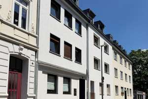 PROVISIONSFREIES MFH in Köln-Mülheim | 4 WE | teilmodernisiert | Ausbaupotenzial | Sofort entmietbar
