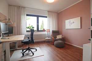 RESERVIERT | teilsaniertes Endreihenhaus mit Kamin, Balkon, Keller, Garage uvm. – Pinneberg (Kreis) – Vorschaubild 14