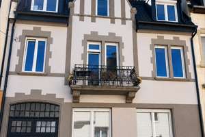 Stilvolle Maisonette-Wohnung mit Balkon, hochwertiger Ausstattung und nur 5 Einheiten