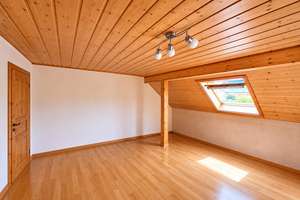Großzügiges Wohnen in Overath-Vilkerath mit  Küche, Balkon, Kamin, Garage – Die vollständige Adresse der Immobilie erhältst du vom Anbieter., 51491 Overath – Vorschaubild 6