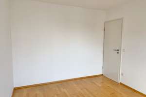 Schöne 3-Zi.-Whg. mit EBK und zwei Balkonen in Fürth Unterfarrnbach – Die vollständige Adresse der Immobilie erhältst du vom Anbieter., 90766 Unterfarrnbach, Fürth – Vorschaubild 18