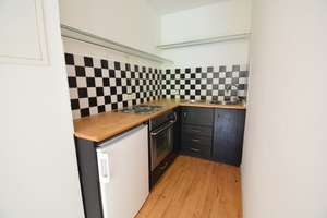 RUHIGE Terrassenwohnung mit hohen Decken - Ab 01.März 2026! – Boschetsrieder Straße 59a, 81379 Obersendling, München – Vorschaubild 6