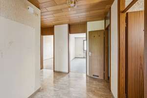 Haunstetten: 3-Zimmer-Wohnung mit Balkon, Aufzug, Stellplatz und Garage in gepflegter Wohnanlage – Die vollständige Adresse der Immobilie erhältst du vom Anbieter., 86179 Haunstetten-Süd, Augsburg – Vorschaubild 6
