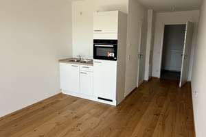 Helle 1-Zimmer Wohnung mit Balkon