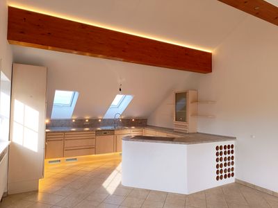 Wohnen mit Charakter: 3-Zimmer-Wohnung in Lengdorf