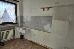 Wohnhaus mit vermieteter Gewerbeeinheit mitten in Krefeld - Hüls – Krefelder Straße 4, 47839 Krefeld – Vorschaubild 9