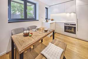 SCHWABINGER GERBERHÖFE: Hochwertig ausgestattete 2-Zimmer-Wohnung mit Einbauküche am Olympiapark – Sailerstr. 11, 80809 Am Luitpoldpark, München – Vorschaubild 9