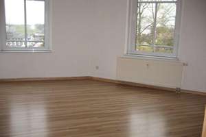 Schöne 2 Zimmerwohnung mit Balkon und Einbauküche in Zwickau – Die vollständige Adresse der Immobilie erhältst du vom Anbieter., 8056 Gebiet Reichenbacher Straße/Freiheitssiedlung, Zwickau – Vorschaubild 9