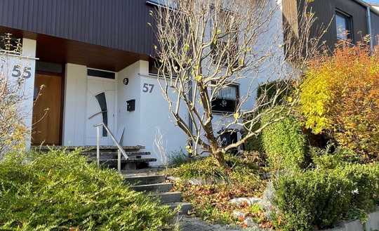 Schönes Reihenmittelhaus in guter Lage mit moderener Solarthermie Heizung