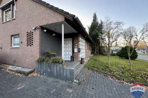 Zweifamilienhaus mit Wintergarten und vielseitigen Nutzungsmöglichkeiten auf tollem Grund ! – Die vollständige Adresse der Immobilie erhältst du vom Anbieter., 47551 Bedburg-Hau – Vorschaubild 11