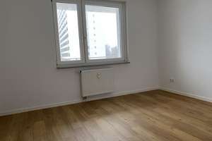 Wir haben für Sie renoviert. 3 Zimmerwohnumng am Domagkweg mit Balkon. – Domagkweg 37, 42109 Uellendahl-Katernberg, Wuppertal – Vorschaubild 3