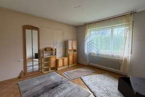 Großzügiges Zweifamilienhaus mit 712 m² Grundstück in beliebter Lage – Die vollständige Adresse der Immobilie erhältst du vom Anbieter., 78579 Neuhausen ob Eck – Vorschaubild 15