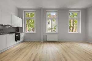 Hochwertig sanierte Wohnung mit Einbauküche!