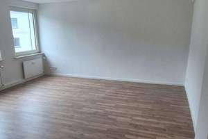 Große 2 Zimmerwohnung neu saniert in Solingen Mitte – Ufergarten 35, 42651 Solingen-Mitte, Solingen – Vorschaubild 2