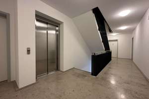 Katip | Attraktive 2-Zimmer-Wohnung mit Balkon und Tiefgarage in München-Lochhausen *neuwertig – Die vollständige Adresse der Immobilie erhältst du vom Anbieter., 81249 Lochhausen, München – Vorschaubild 31