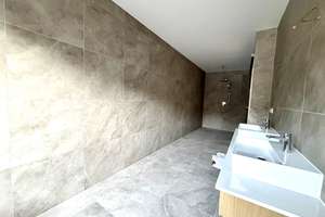 Property thumbnail 43