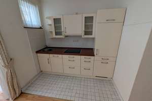Lebendiges Viertel in Köln: 2,5-Zimmer-Wohnung mit Balkon – Alfterstraße 8, 50969 Zollstock, Köln – Vorschaubild 2