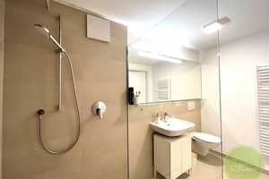 *** All inklusive ** VOLL möbliertes Appartment inkl. Küche ** zentrale Lage  *** direkte U-Bahn *** – Wölckernstr. 8, 90459 Nürnberg – Vorschaubild 18