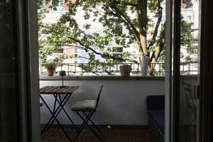 Kleines Single-Appartement mit Balkon mitten in Sülz!