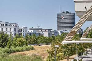 RIVIERA CANNES-BelsenPark: 3-Zi-ETW im 1. OG. Lift. EBK. G-WC. Parkett. Balkon. TG auf Wunsch. – Theo-Champion-Straße xx, 40549 Oberkassel, Düsseldorf – Vorschaubild 3